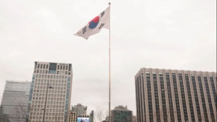 韩国宣布恢复对朝鲜扩音广播