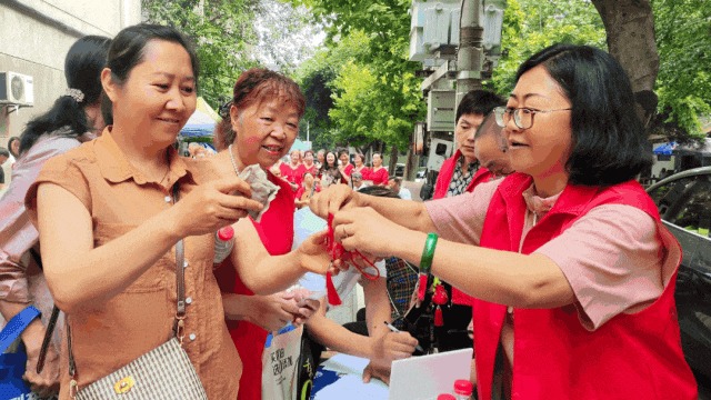 今天，这个集市值得逛！