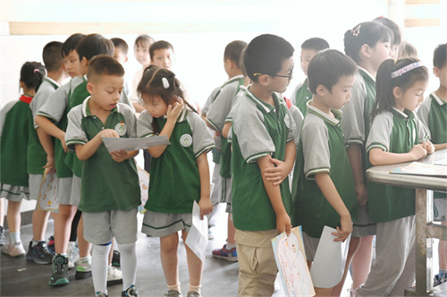 学生1.jpg