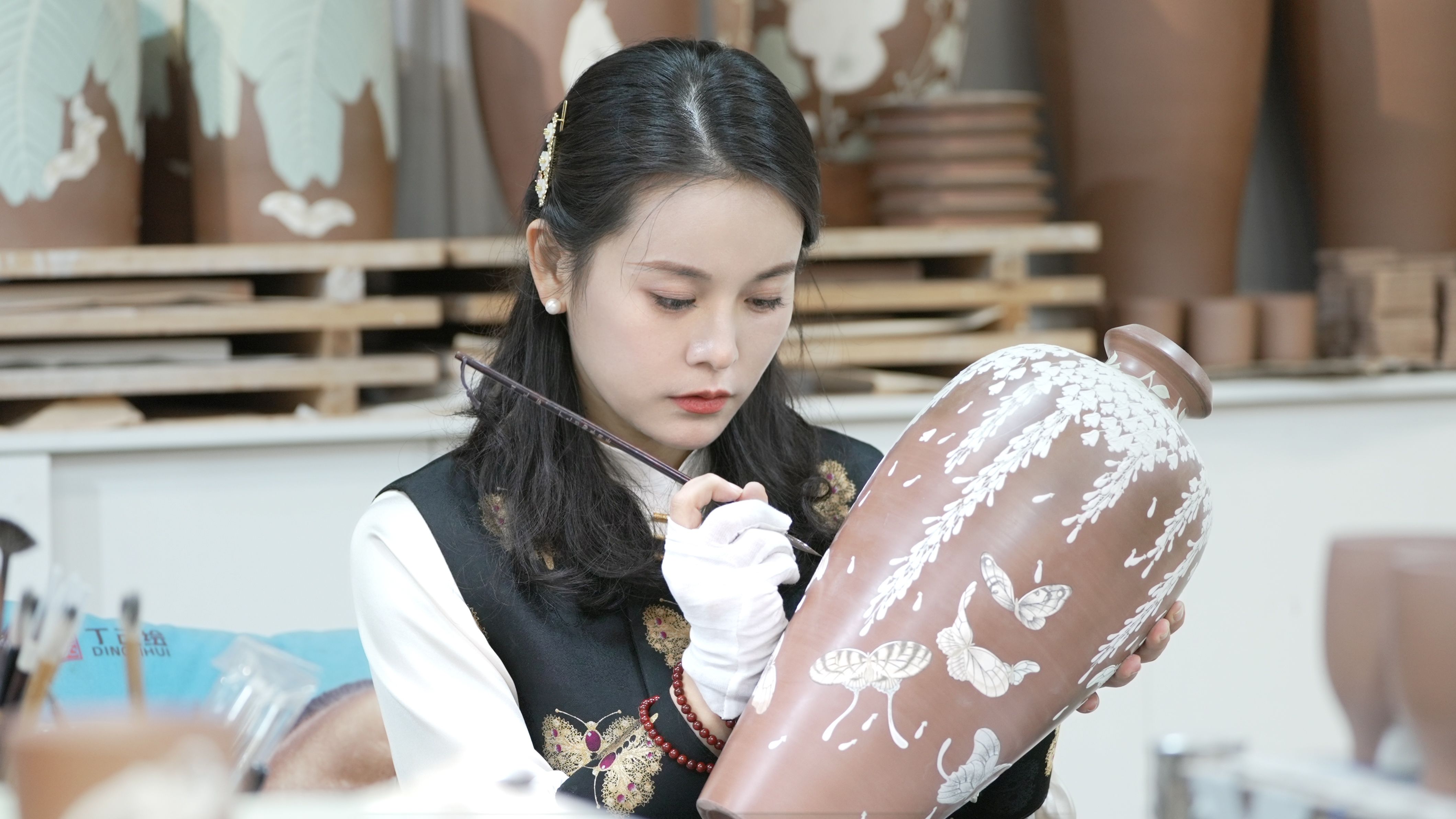 微视频丨窑火丹青·土陶穿彩衣