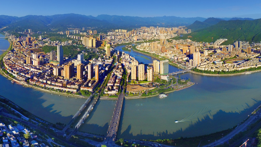 四川广元：一场开诚布公的“发展问诊”