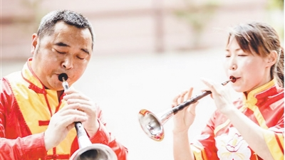 央媒看四川丨唢呐艺术（丹棱唢呐）代表性传承人杨家文：一曲乡音奏古今