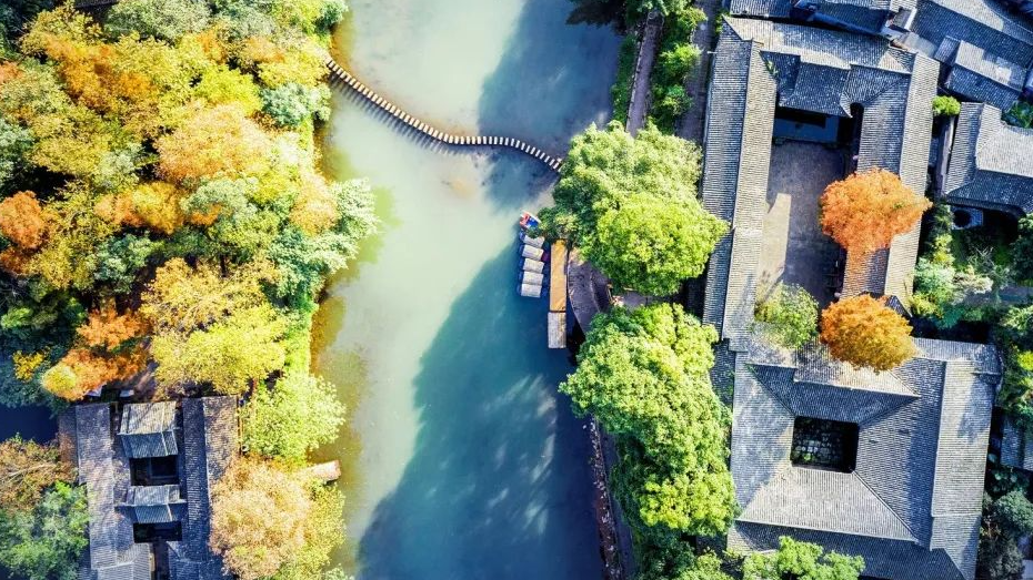 跟着影视游四川丨在烟雨柳江，遇见张思德