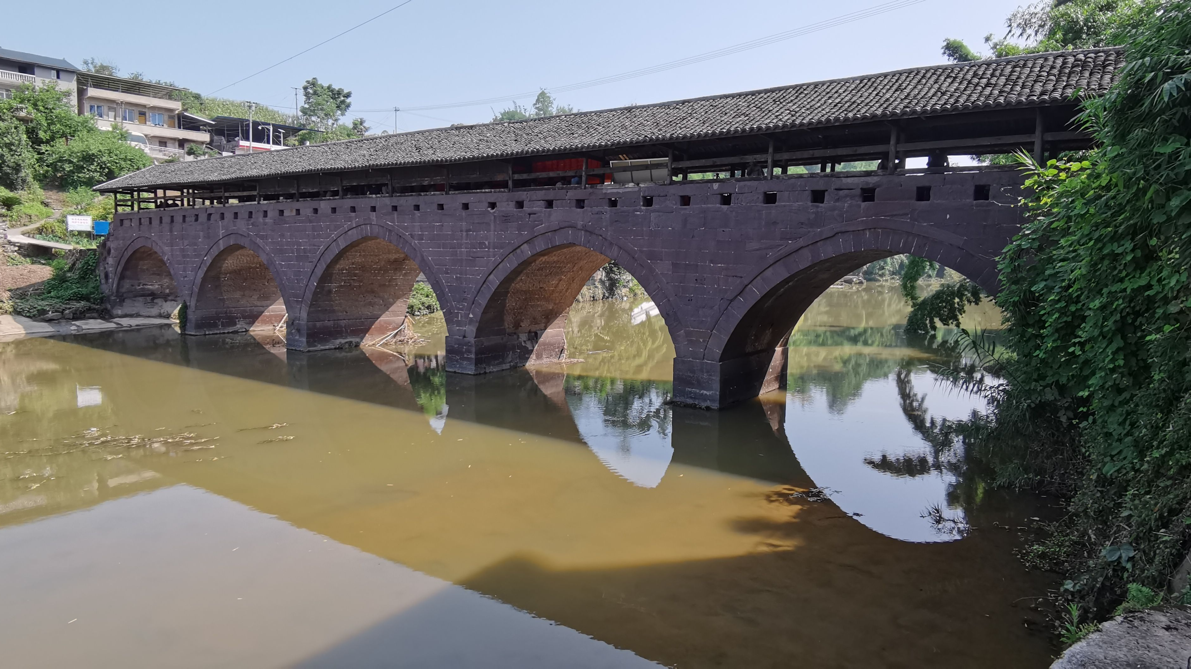 从百年古桥到网红综合体，华蓥藏着川渝 “双向奔赴” 的秘密