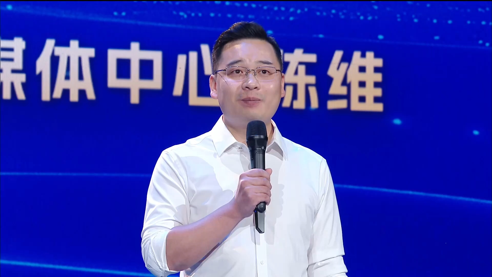 好记者讲好故事｜陈维：在时光断层处点灯——一名市媒记者与濛溪河遗址的对话