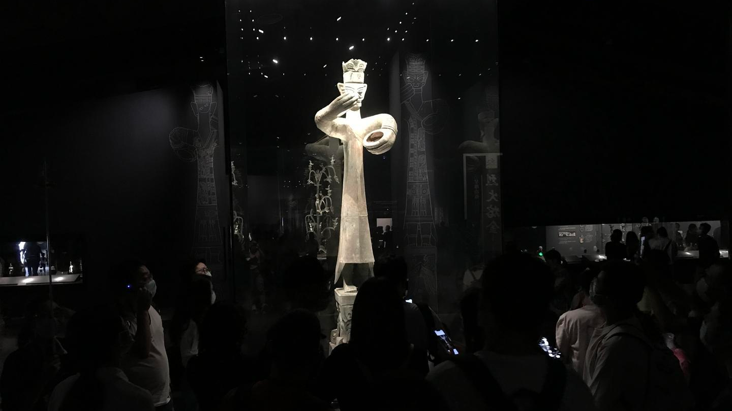 国庆旅游趋势出炉：成都跻身热门目的地前三，这5地游客最喜欢游四川