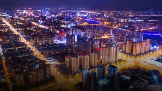 探班秋晚！什么让郁可唯惊掉了下巴……