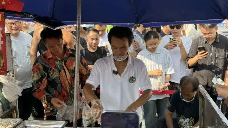“鸡排哥”爆火，给“主理人”们上了一课