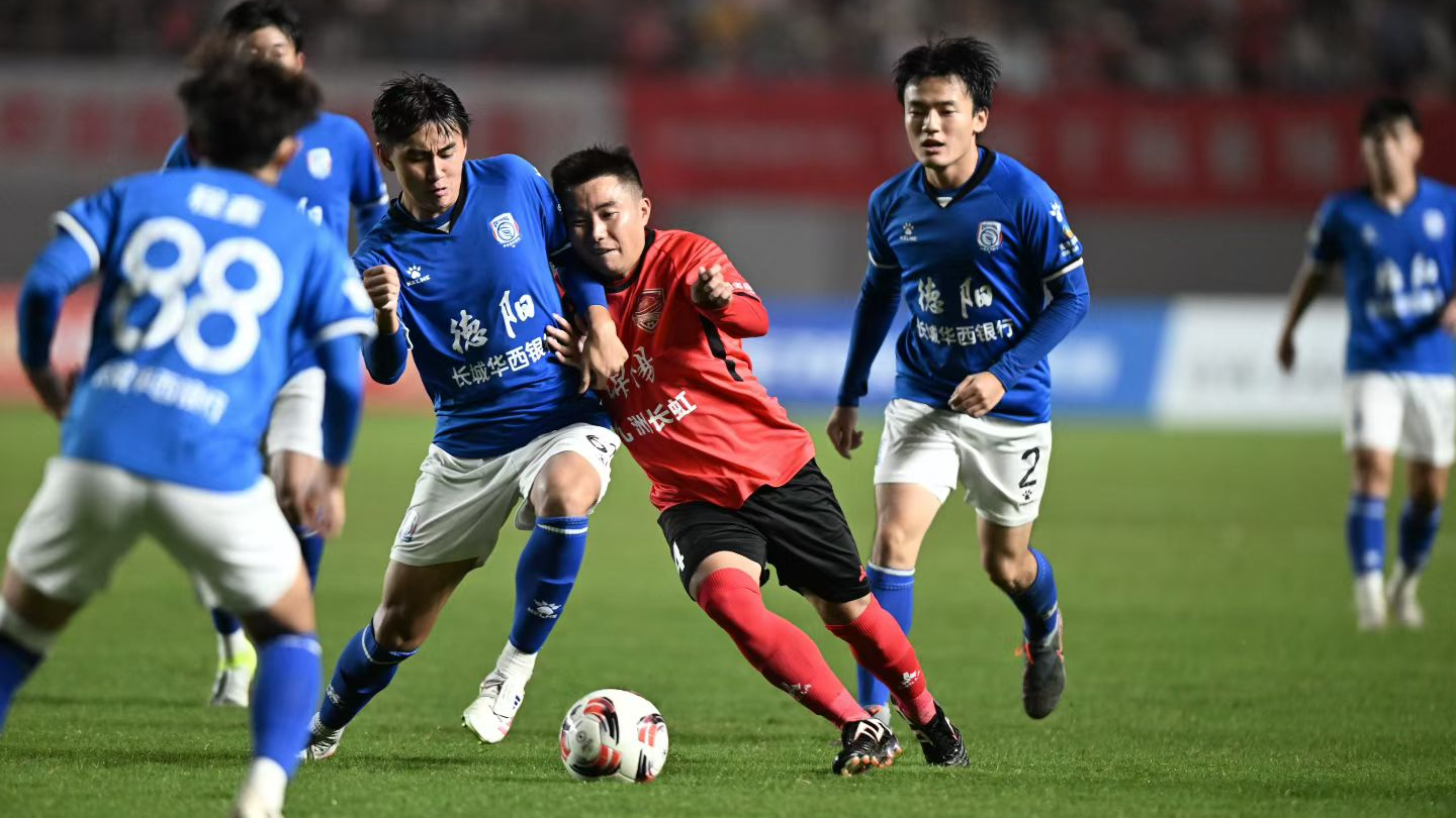 央媒看四川丨“川超”，不止踢个球