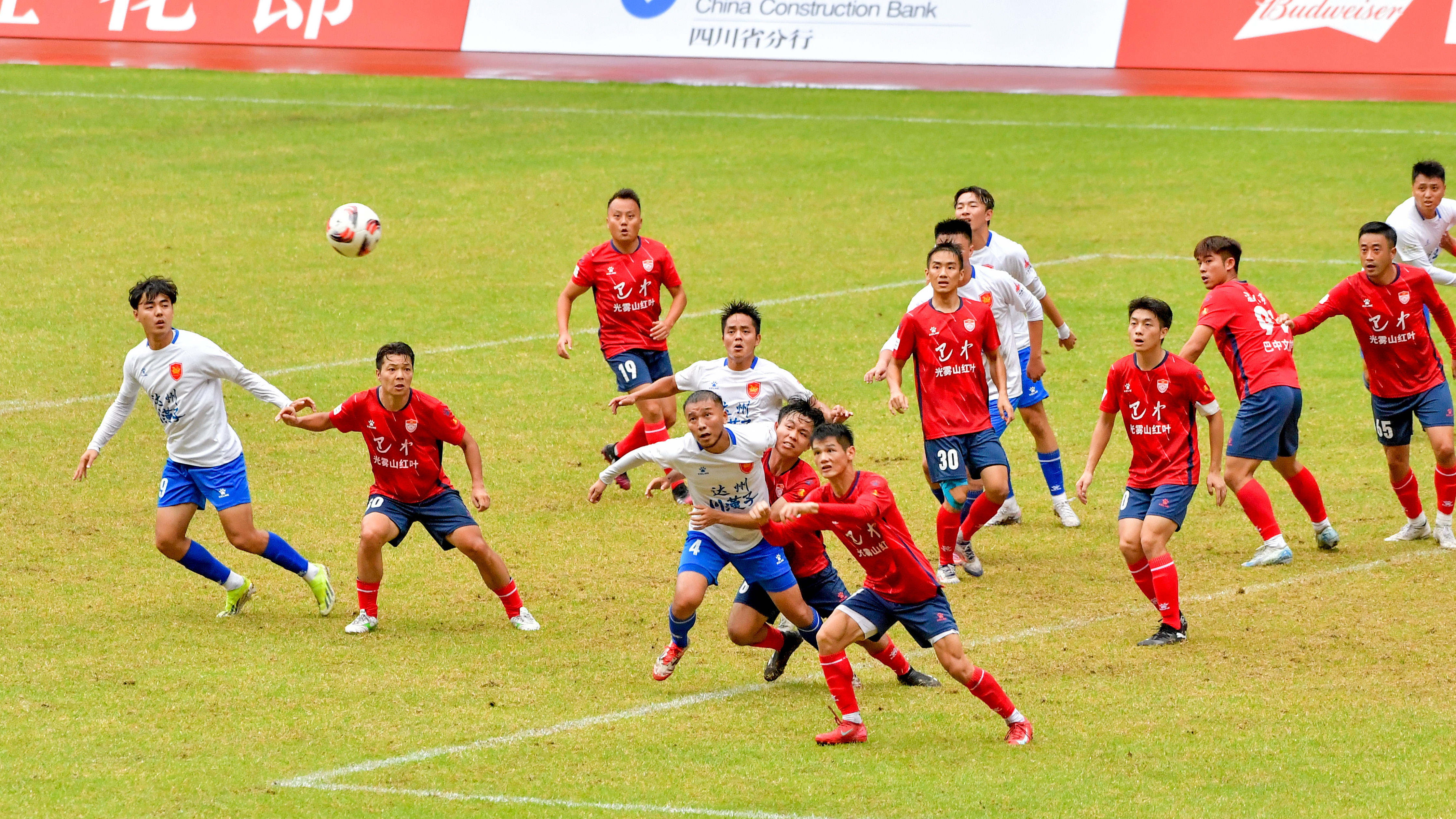 绿茵煮酒 兄弟情浓