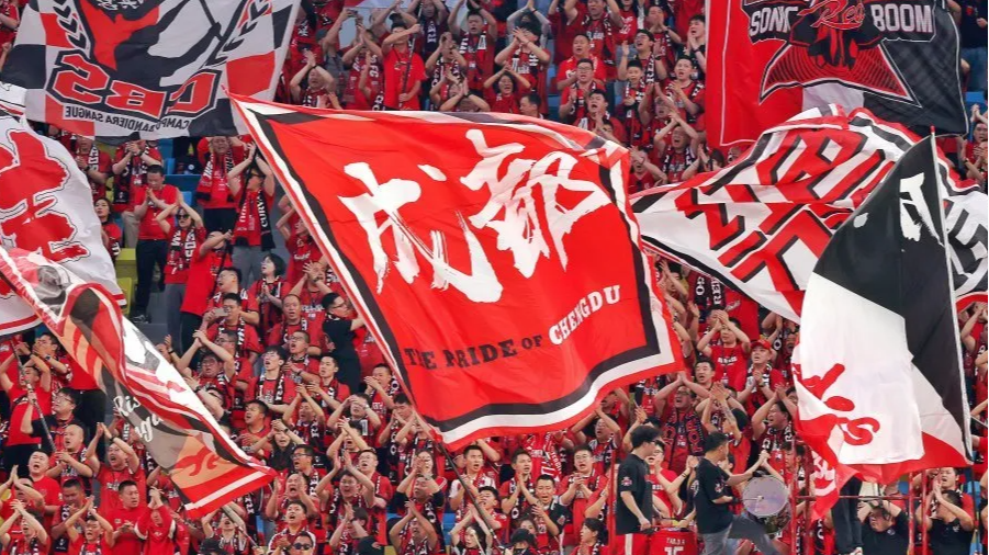 何谓神仙德比？兄弟登山，各自争先