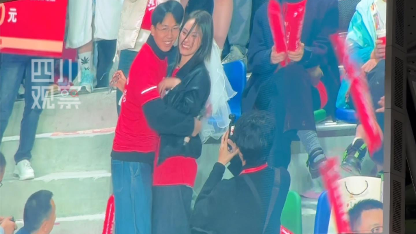 彻底不装！“川超”真面目暴露了？