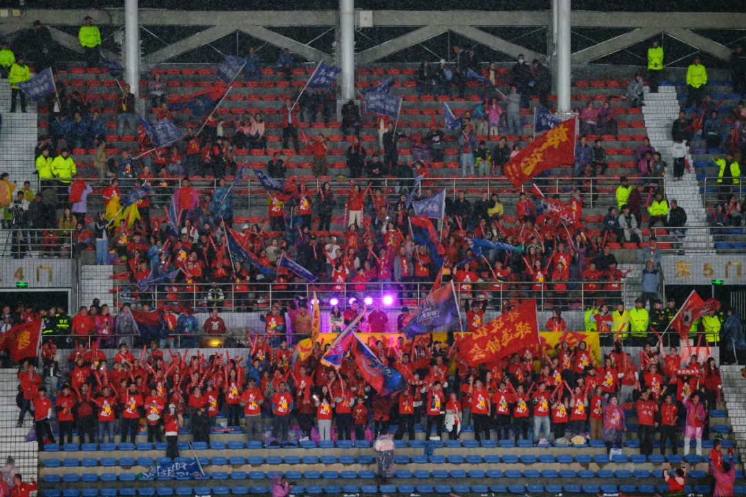 追“球”40载：运动不止 生生不息