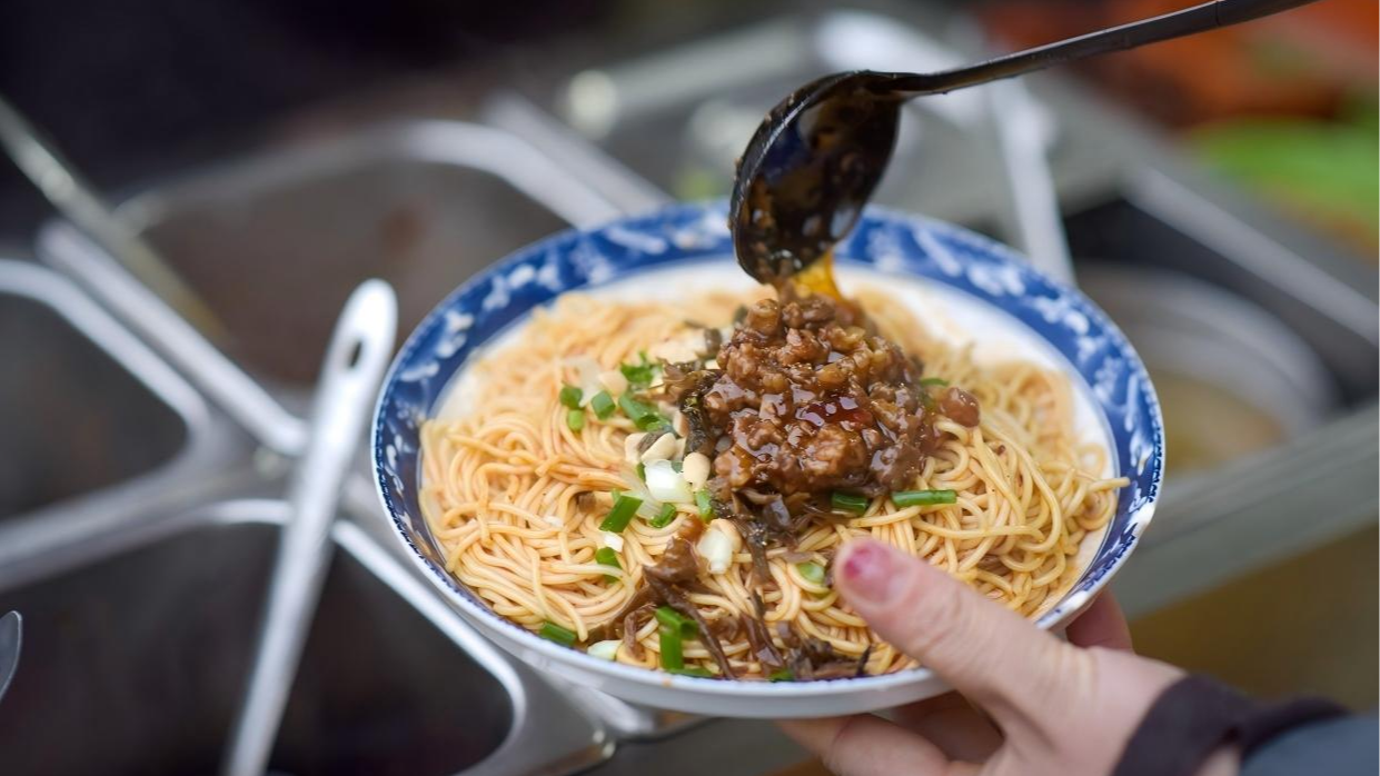 泸州：一碗古蔺面 “煮”出经济新活力