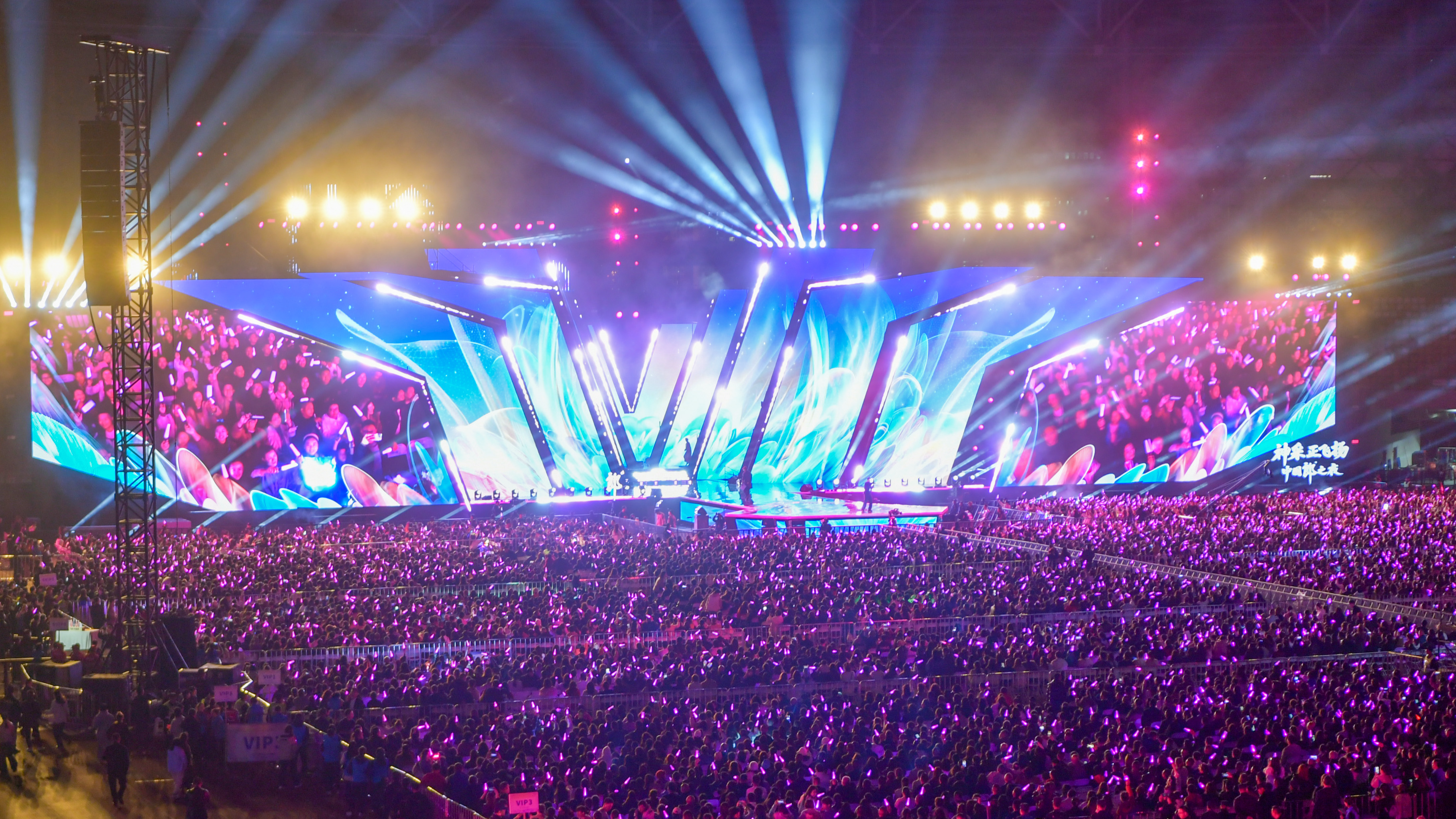 巴风蜀韵“神采共飞扬”，非遗瑰宝惊艳央视舞台