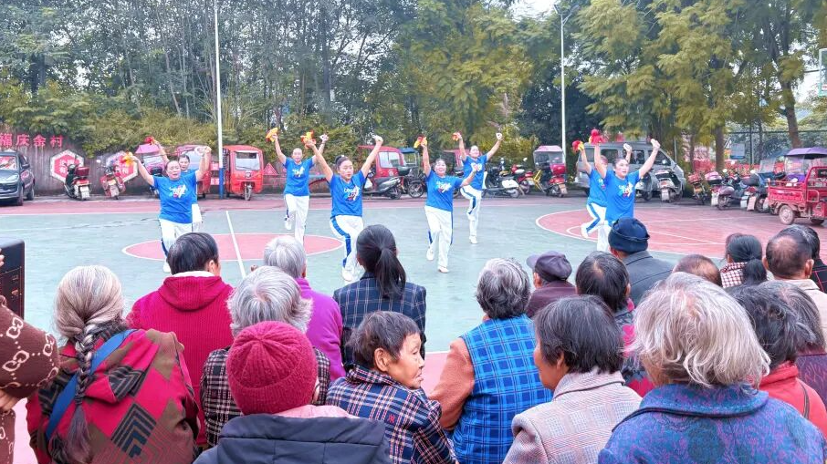 在仁寿慈航镇，每一位老人都是“主角”