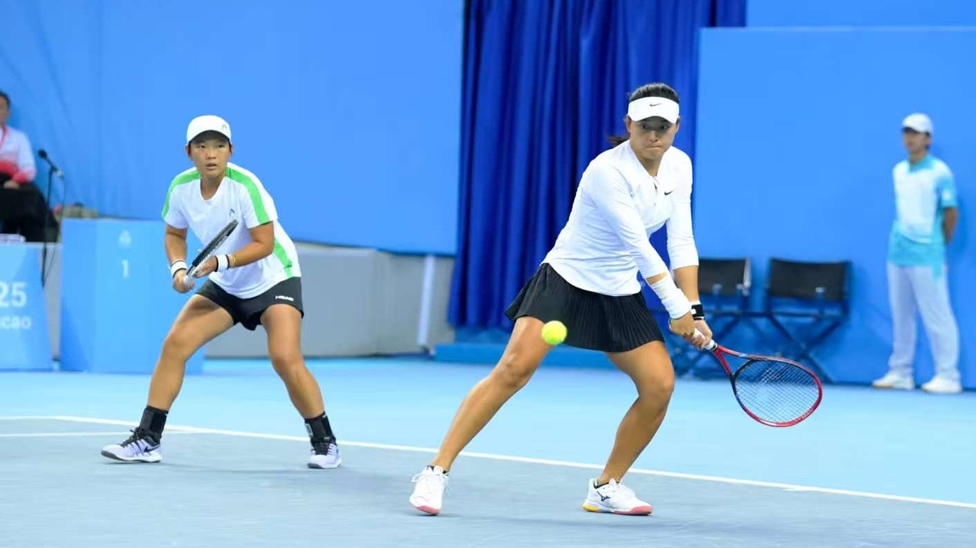 王雅繁与蒋欣玗勇夺女双金牌 时隔20年续写四川网球辉煌丨全运“登”场