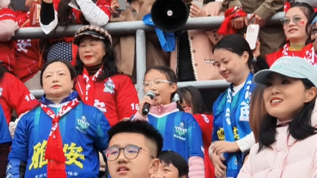 “川超”雅安VS凉山，雅安门将赛后听女儿暖心告白，忍不住哽咽