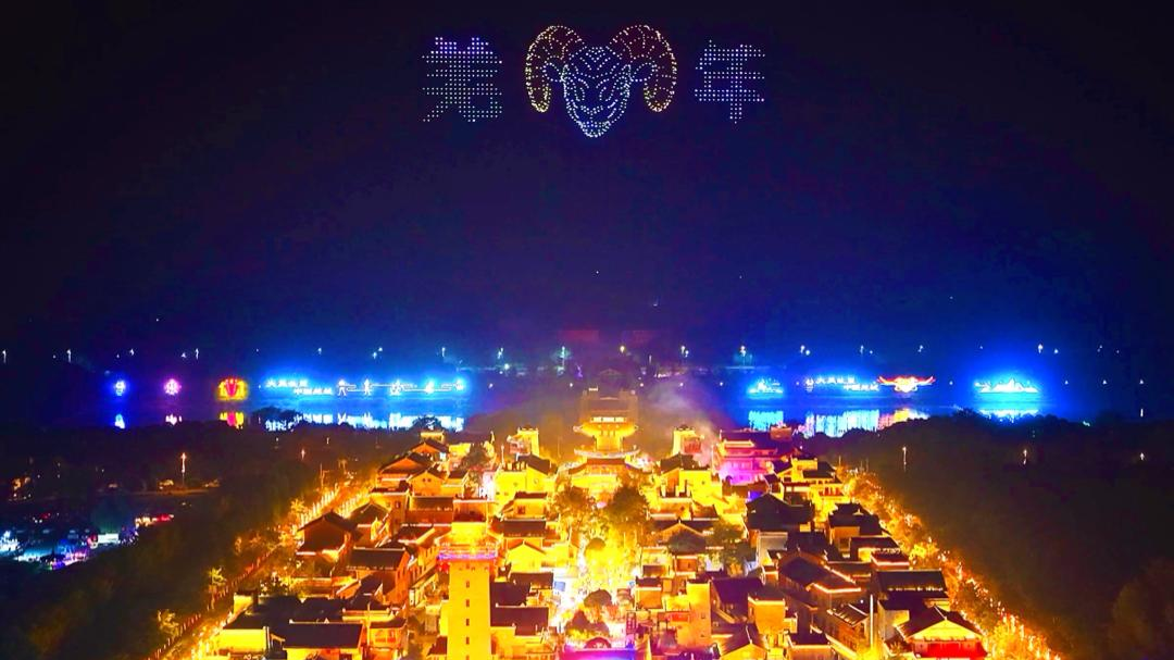 我的羌年盲盒：开出一身羌服和一场狂欢