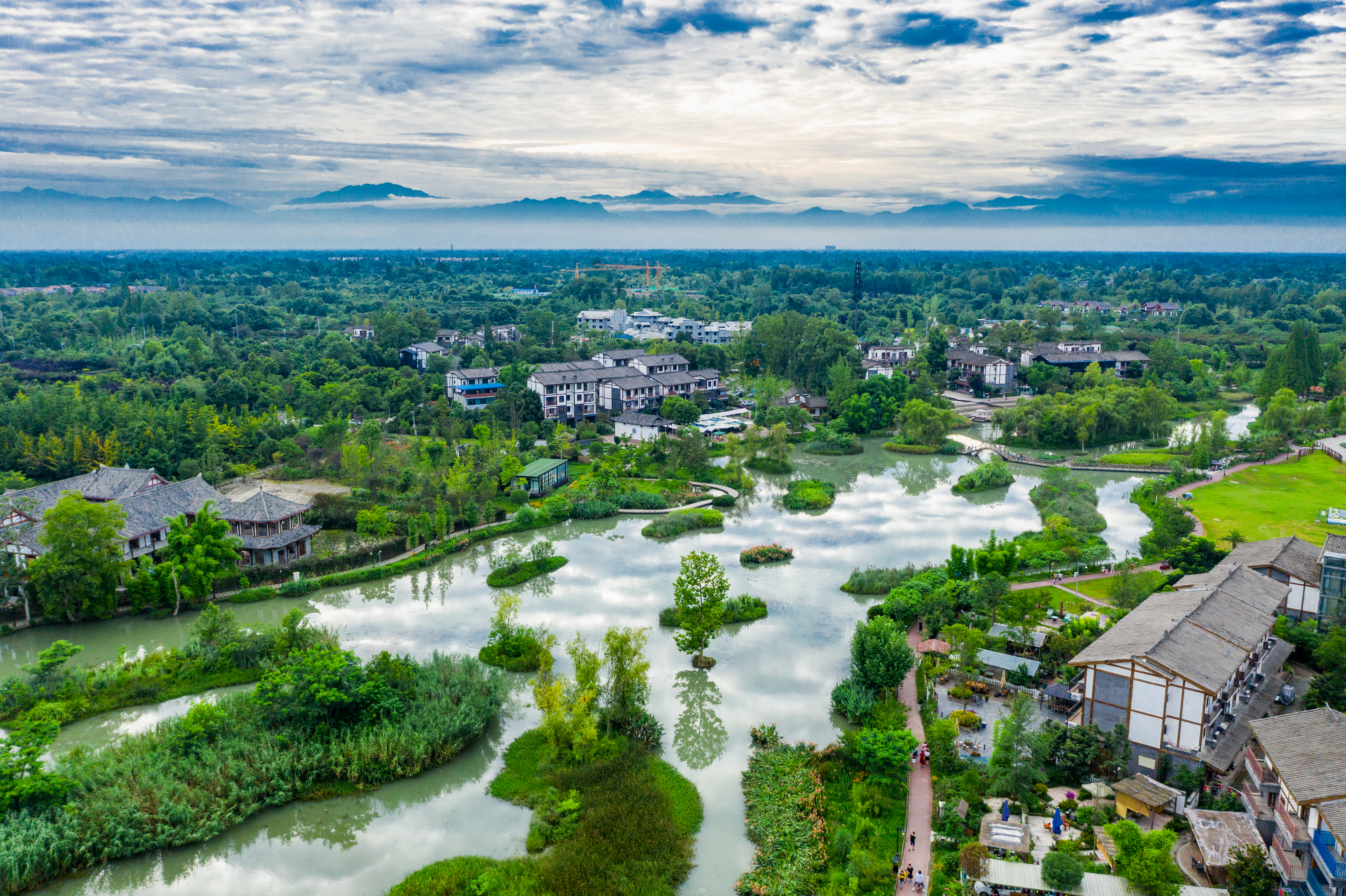 区政协十五届第四十二次主席会议召开