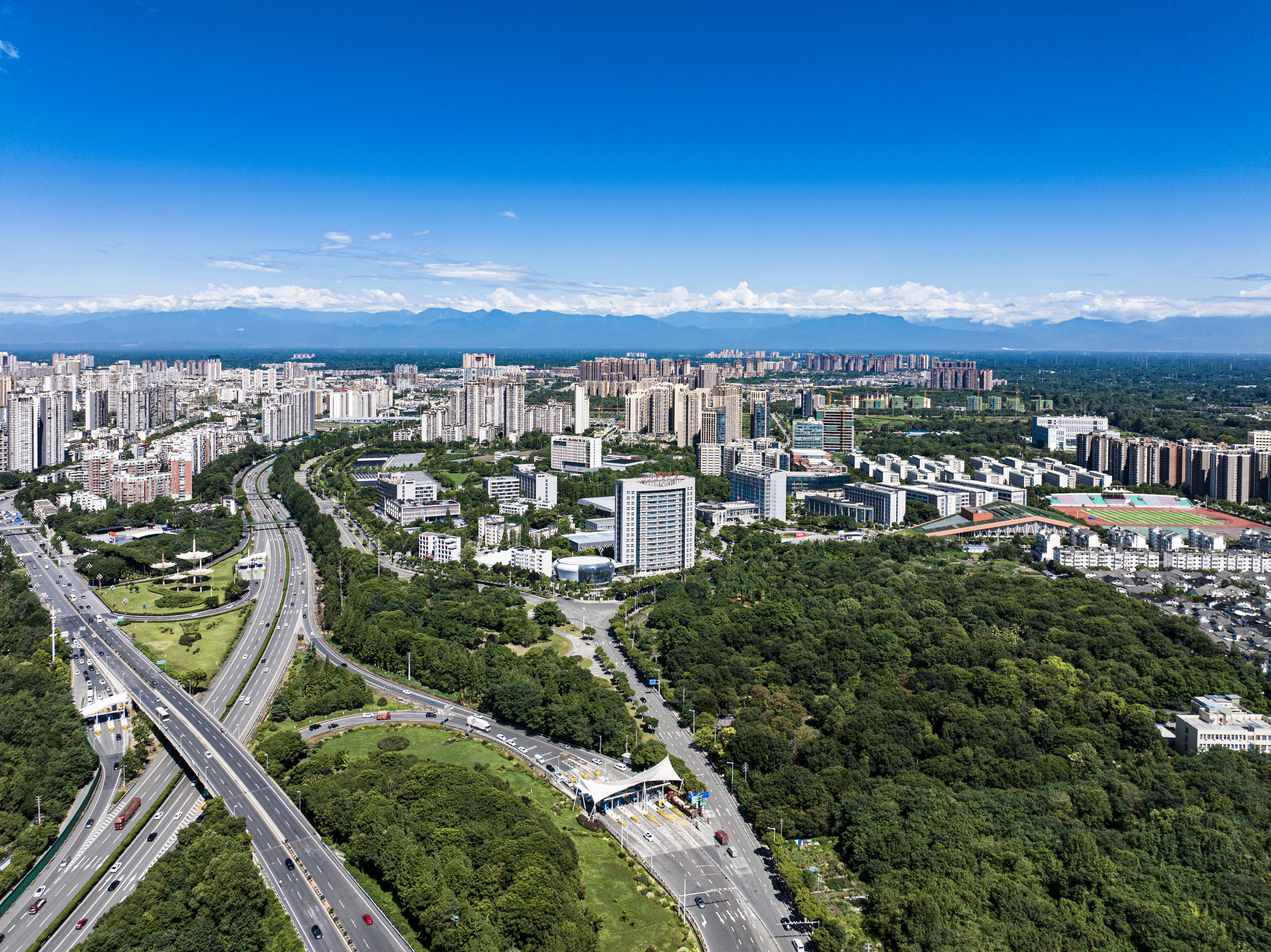 区政协开展2025年重点提案办理工作督办视察活动