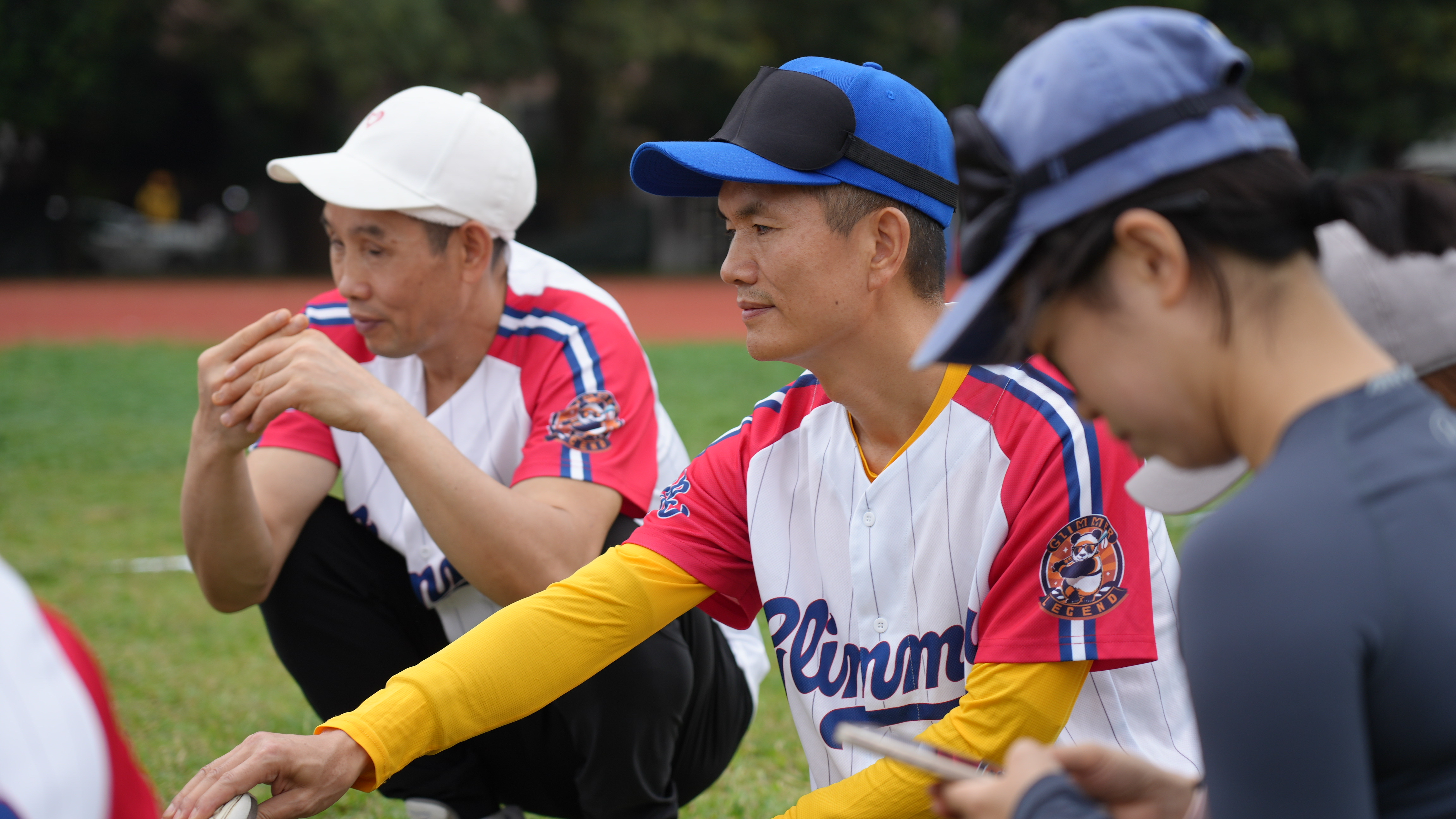 “微光棒球队”球员余海东：失明不失速，他的赛道是山河