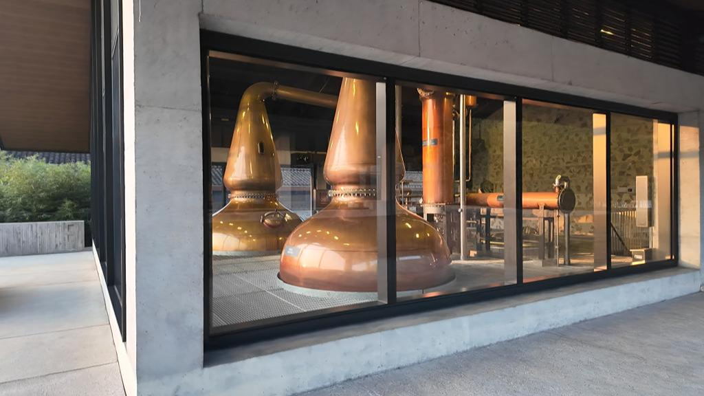 央媒看四川丨峨眉山下：中法合作推动威士忌产业链加速成形