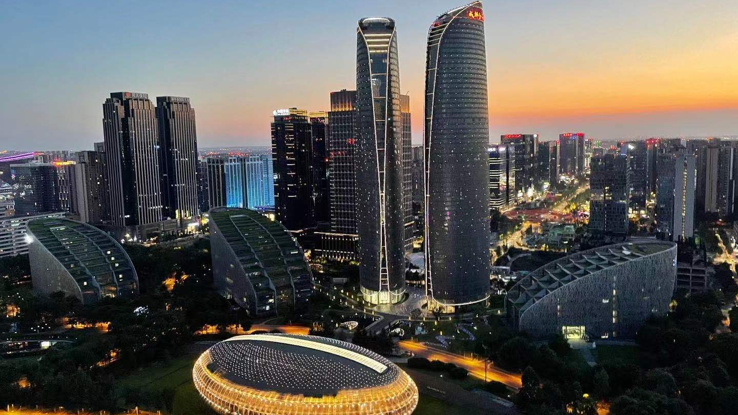 一个词概括成都的“十四五”：大城气象