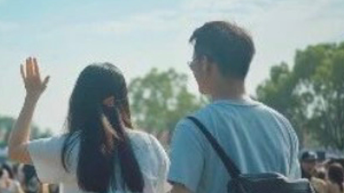 男子冒充“国安干警”网恋骗财被严惩