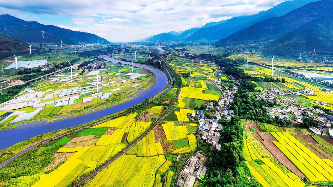 五年时间 凉山乡村发生了这些巨变