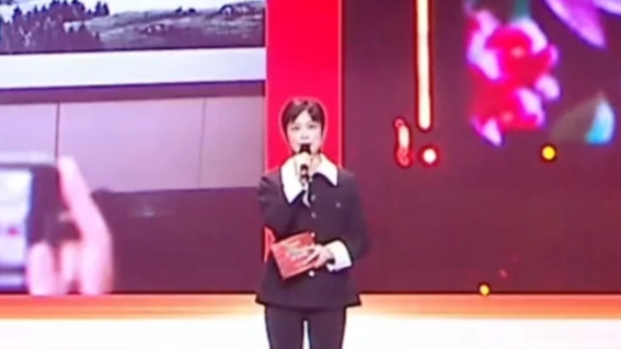 为家乡打Call！这是李宇春的梦中情“川” 