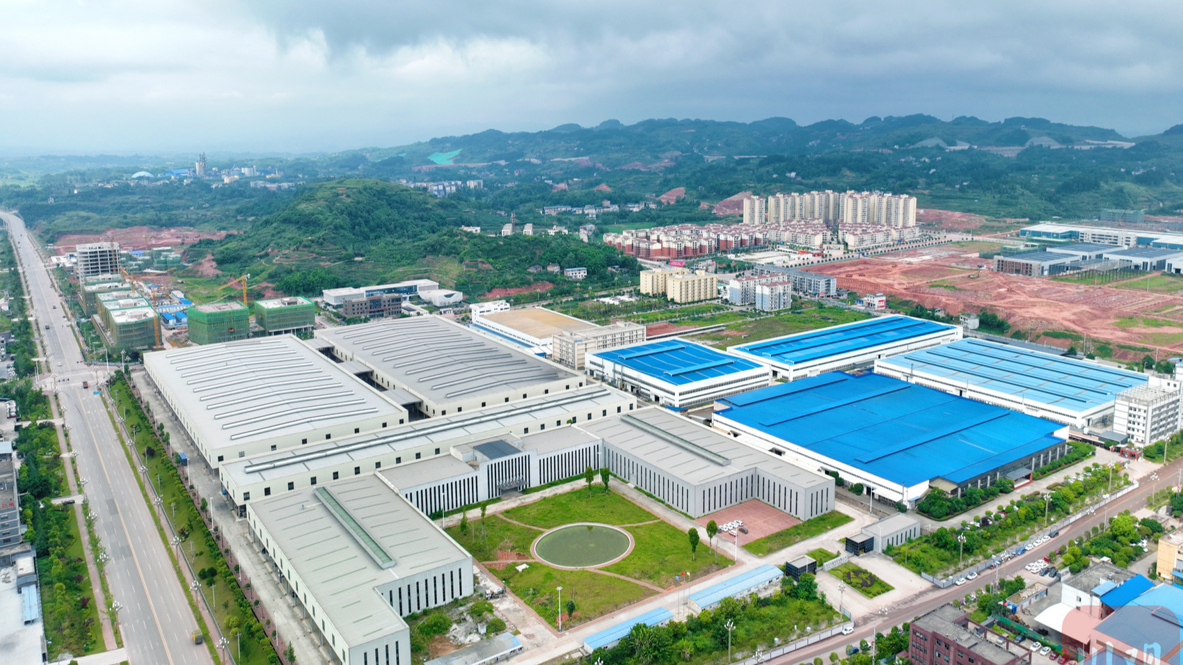 从一园区一平台，看川渝产业如何“双向奔赴”