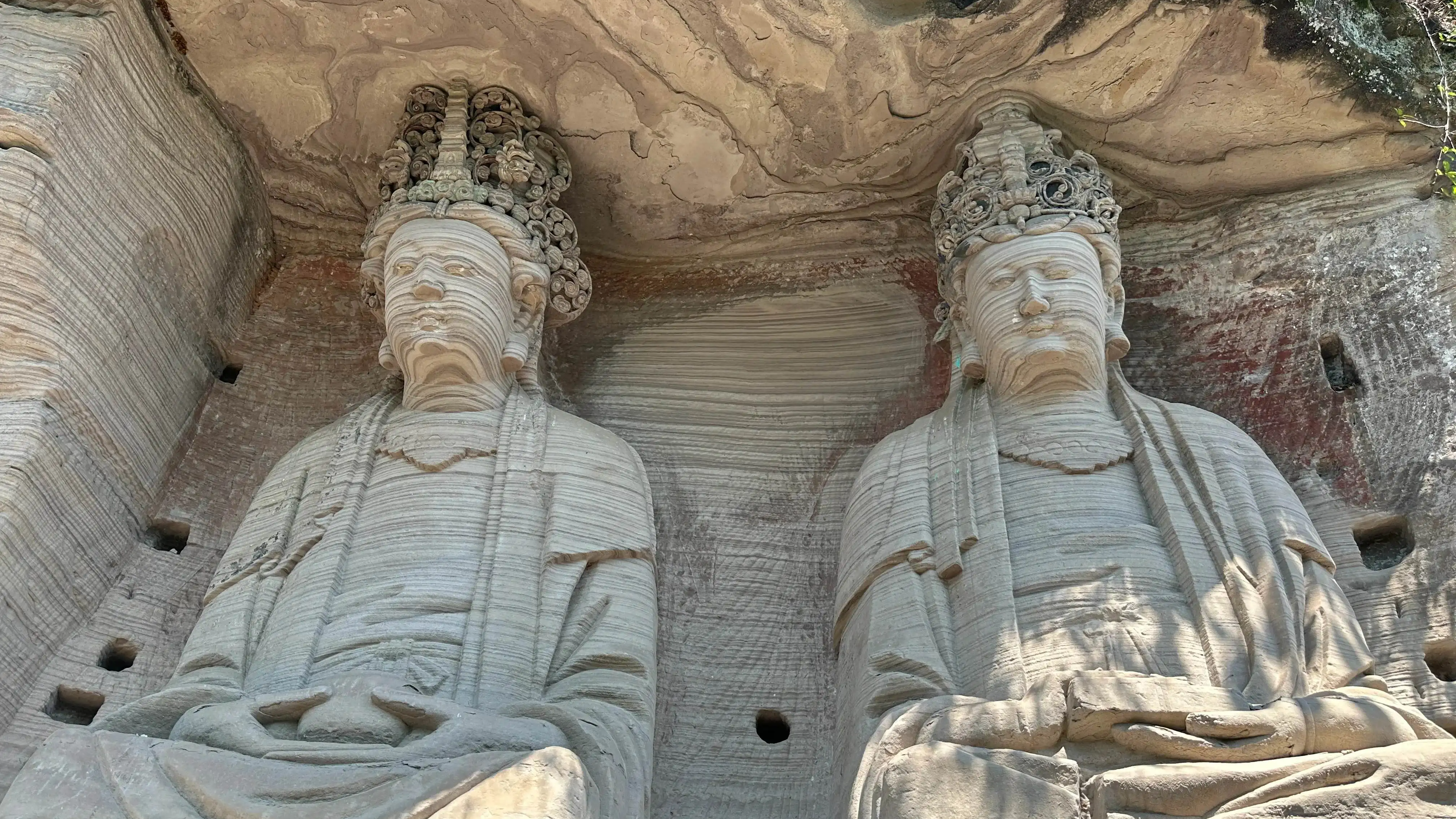 从石窟牵手到百业共振 “资足常乐”解锁川渝全域协同新玩法｜成渝6周年：够“6”