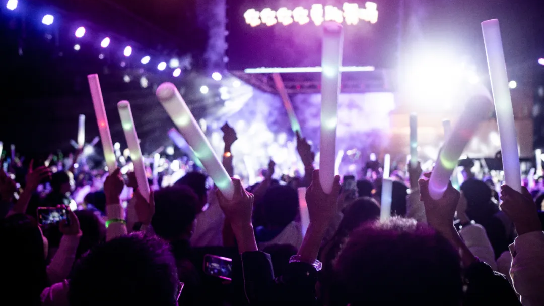 “人设”可买，那人生呢？