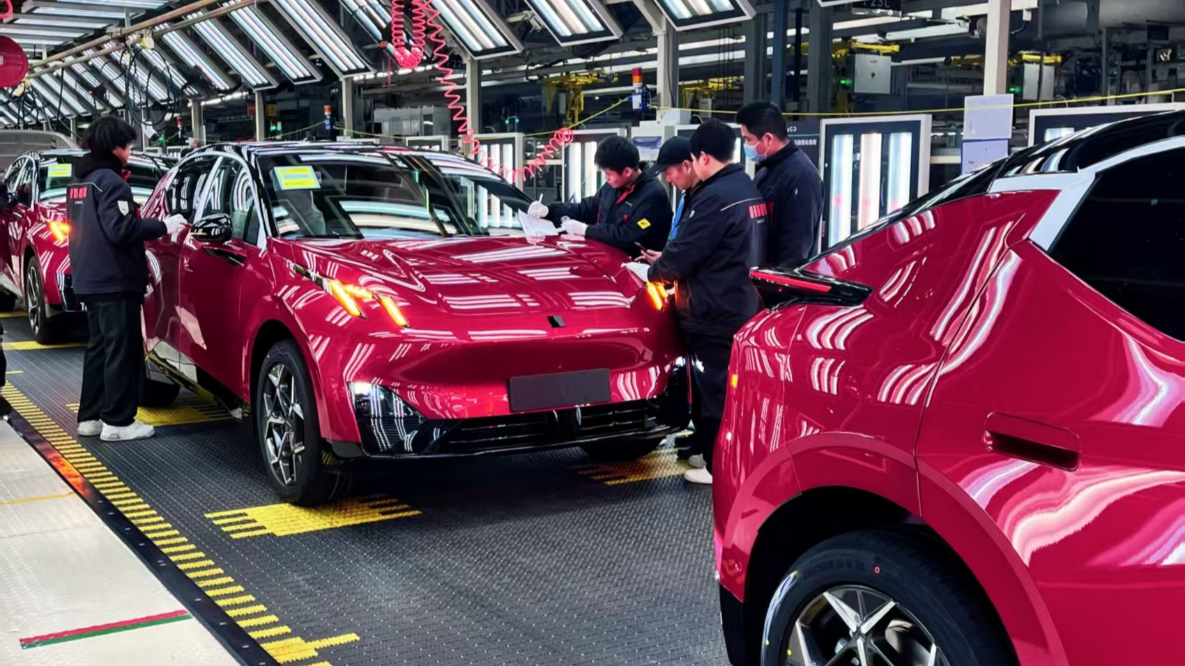 我何时能够开上“四川造”新能源爆款汽车？