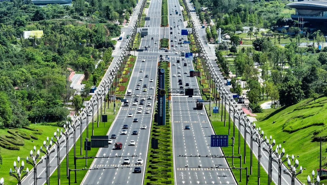 180个项目、1109.2亿元年度计划投资 成都都市圈迈入“提升期”按下快进键