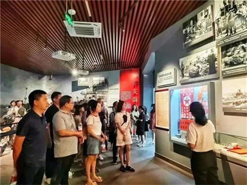 10015.jpg