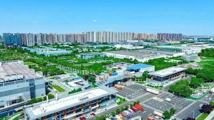 成都高新综保区上半年实现进出口总额排名第一