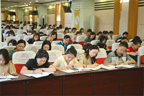 DSC_1997_副本_极光看图.jpg