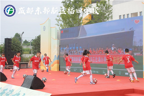 足球舞蹈《时代少年》.jpg