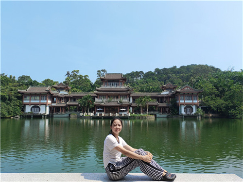 何清涛.jpg
