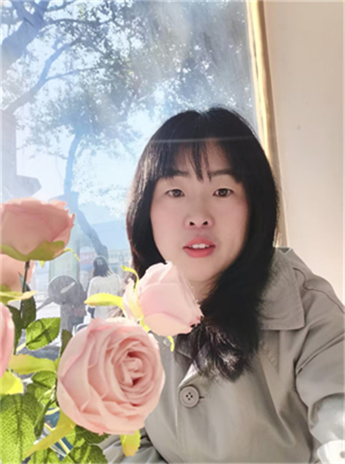 谭春梅.jpg