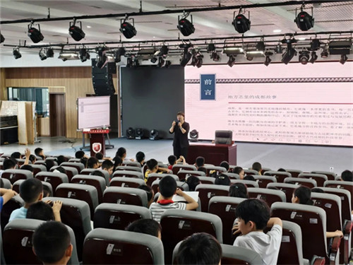 /data/storage/Upload/cditvcn/2025/05/14/27778f20-e757-4bf6-b04b-63a413c50d45.jpg