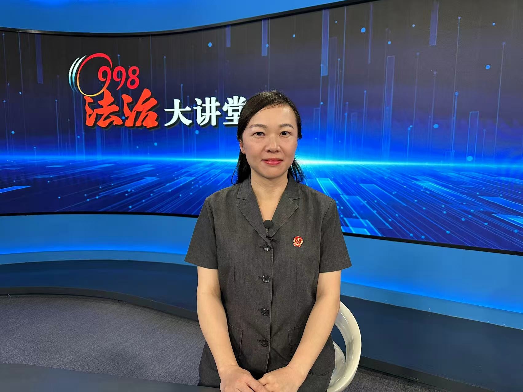 6月16日 成都市中级人民法院 买房路上的“跳单”风波