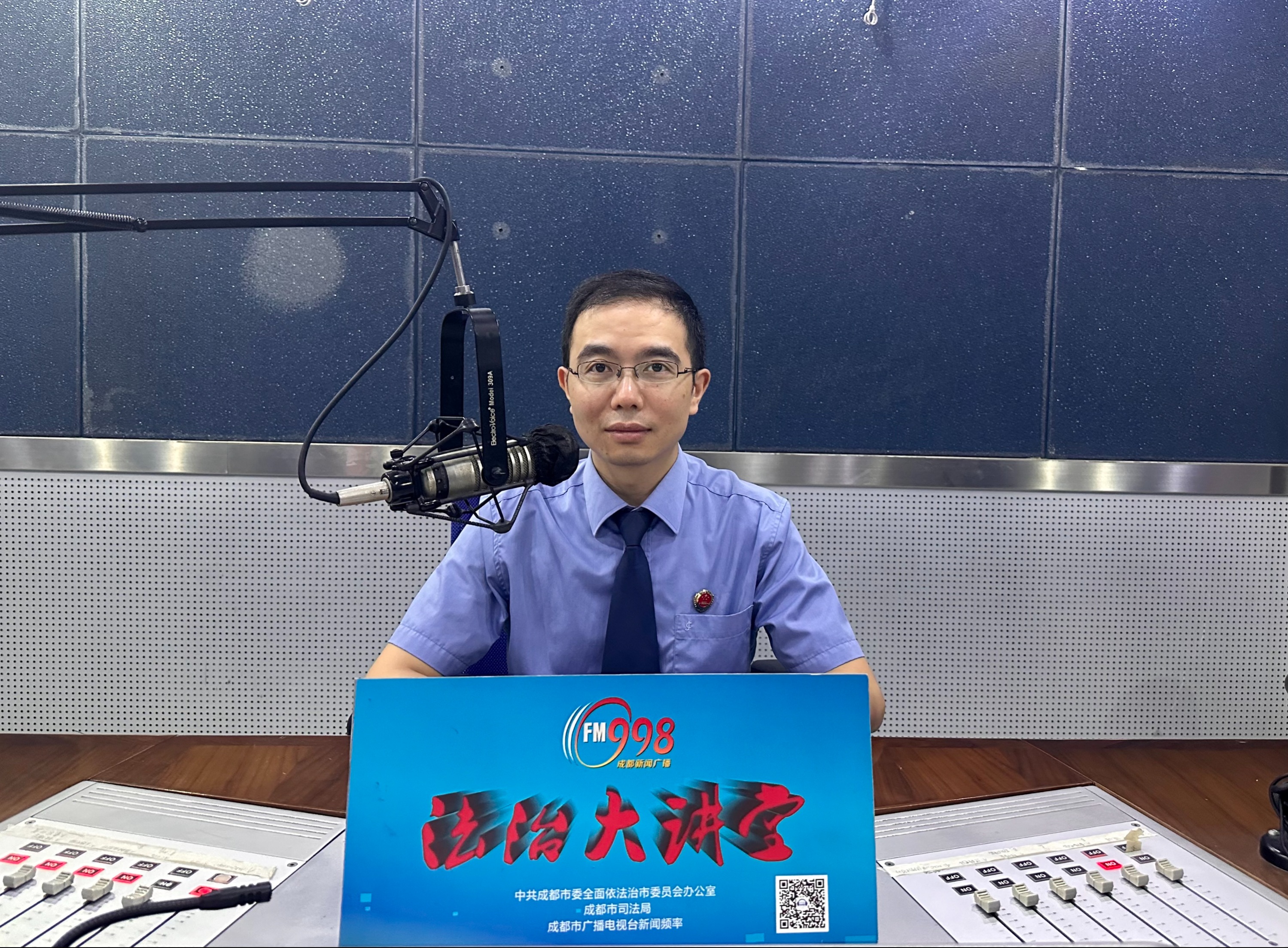 网约车变身“碰瓷王”，专挑变道车骗取误工费！