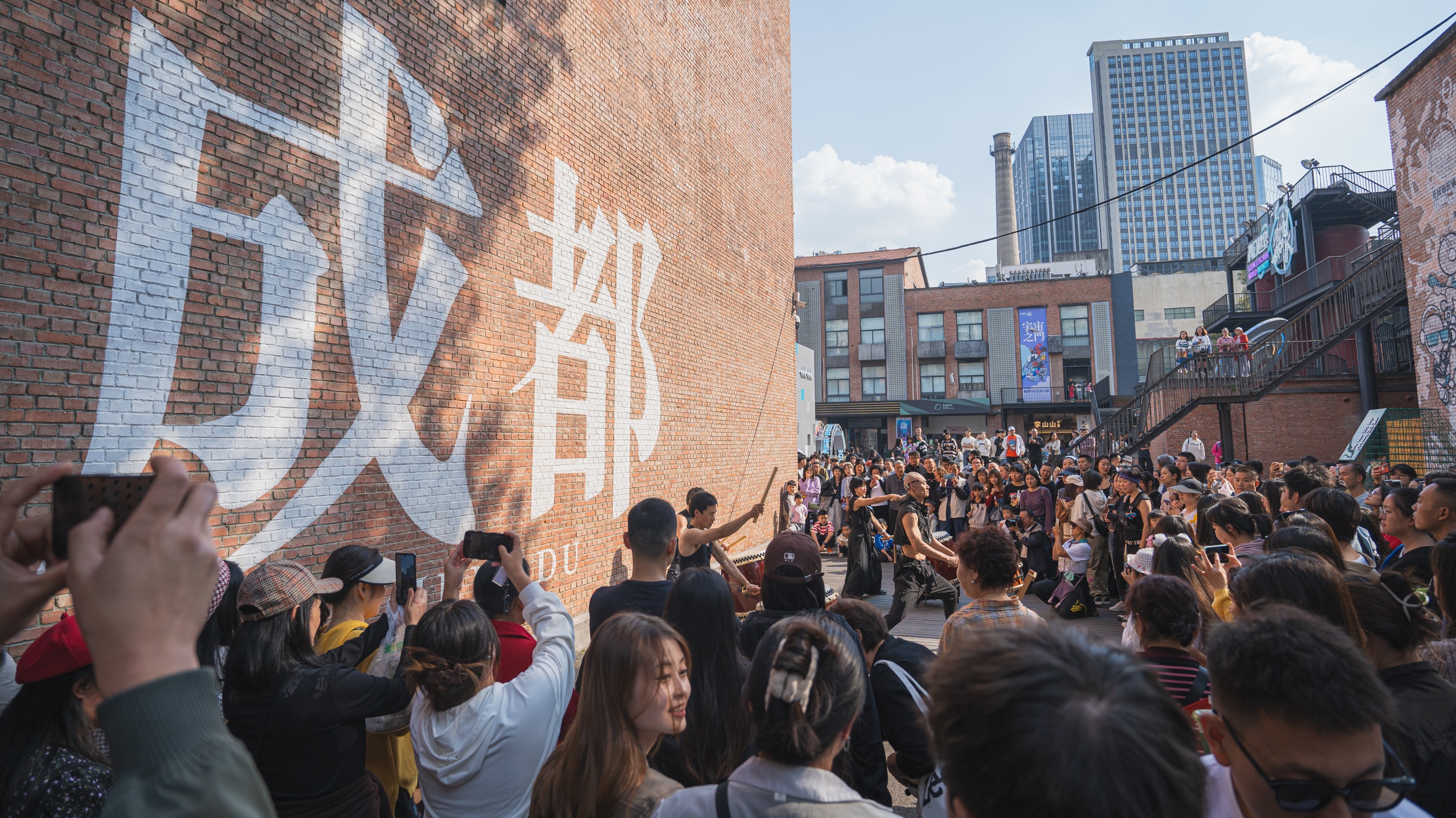 让“流量”变“留量”，“网红”变“长红” ——成华区文旅融合发展跑出“加速度”