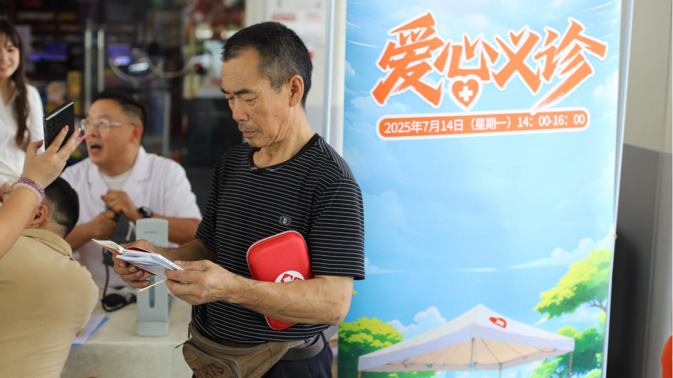 关怀一线驾驶人员 强化工伤预防意识——成都高新区新就业形态就业人员职业伤害预防暨关心慰问活动走进加油站