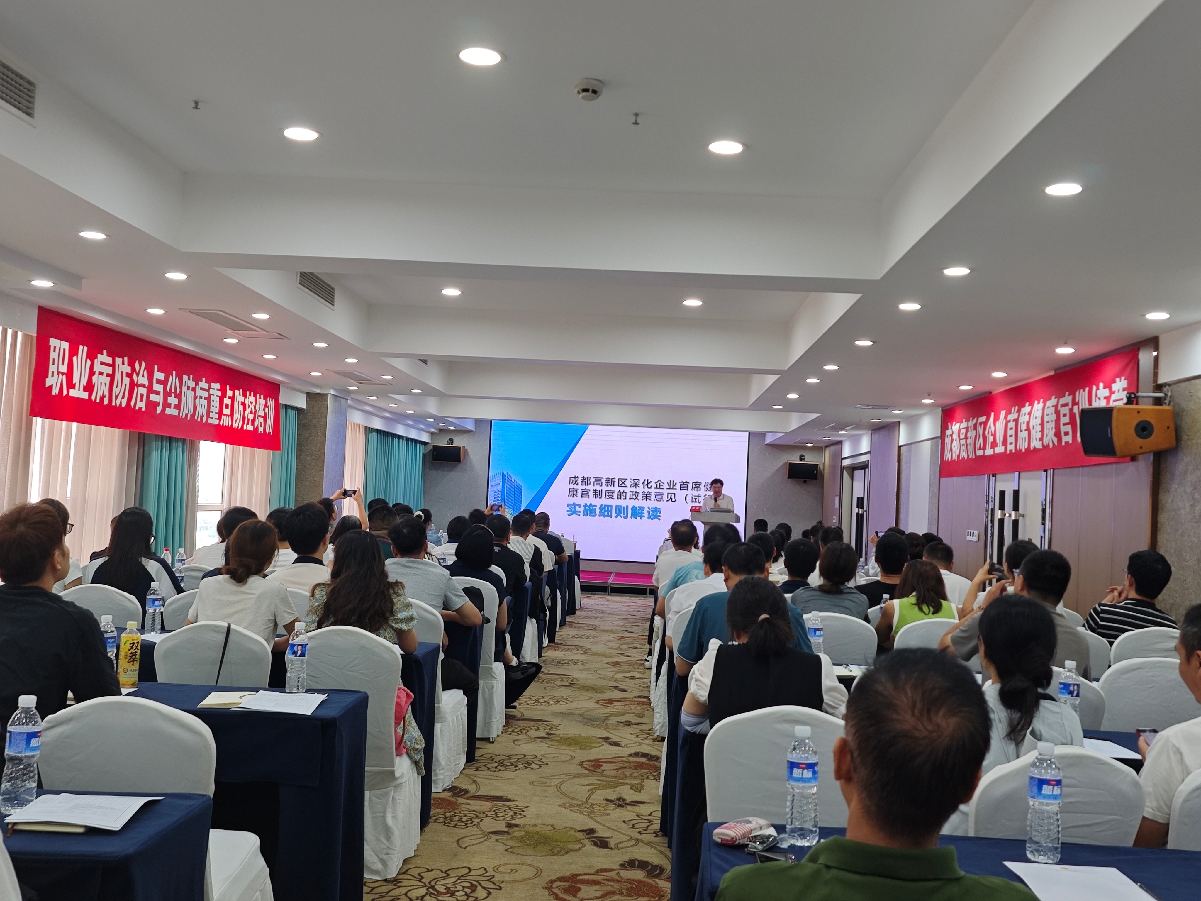 f83dc194-acf0-4d17-aacd-c6b5c79709b0.jpg