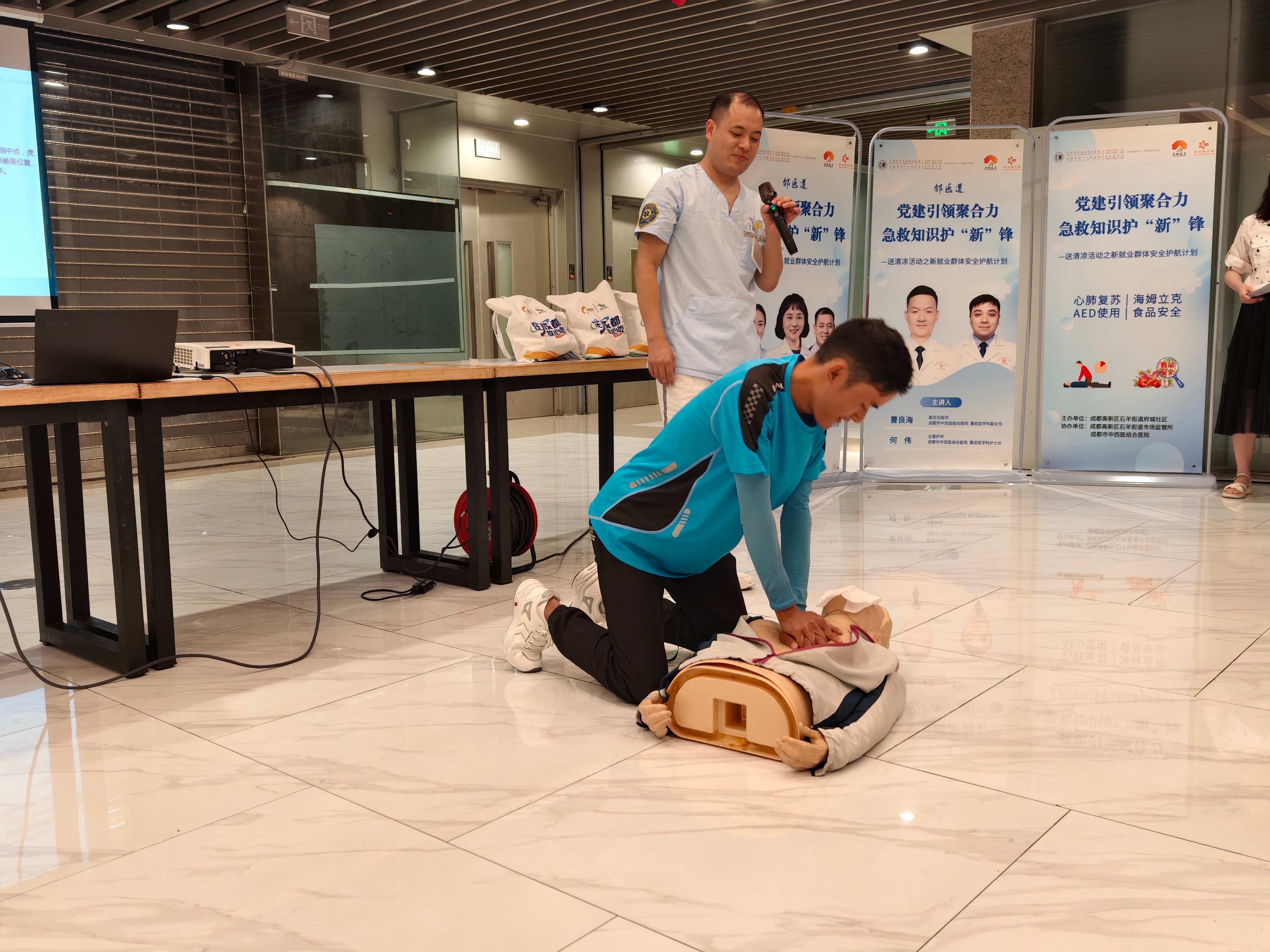ef3bee21-8690-4939-a7d3-cb2cabbf9281.jpg