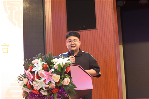 20250815_092522_009.jpg 20250815_092522_009.jpg